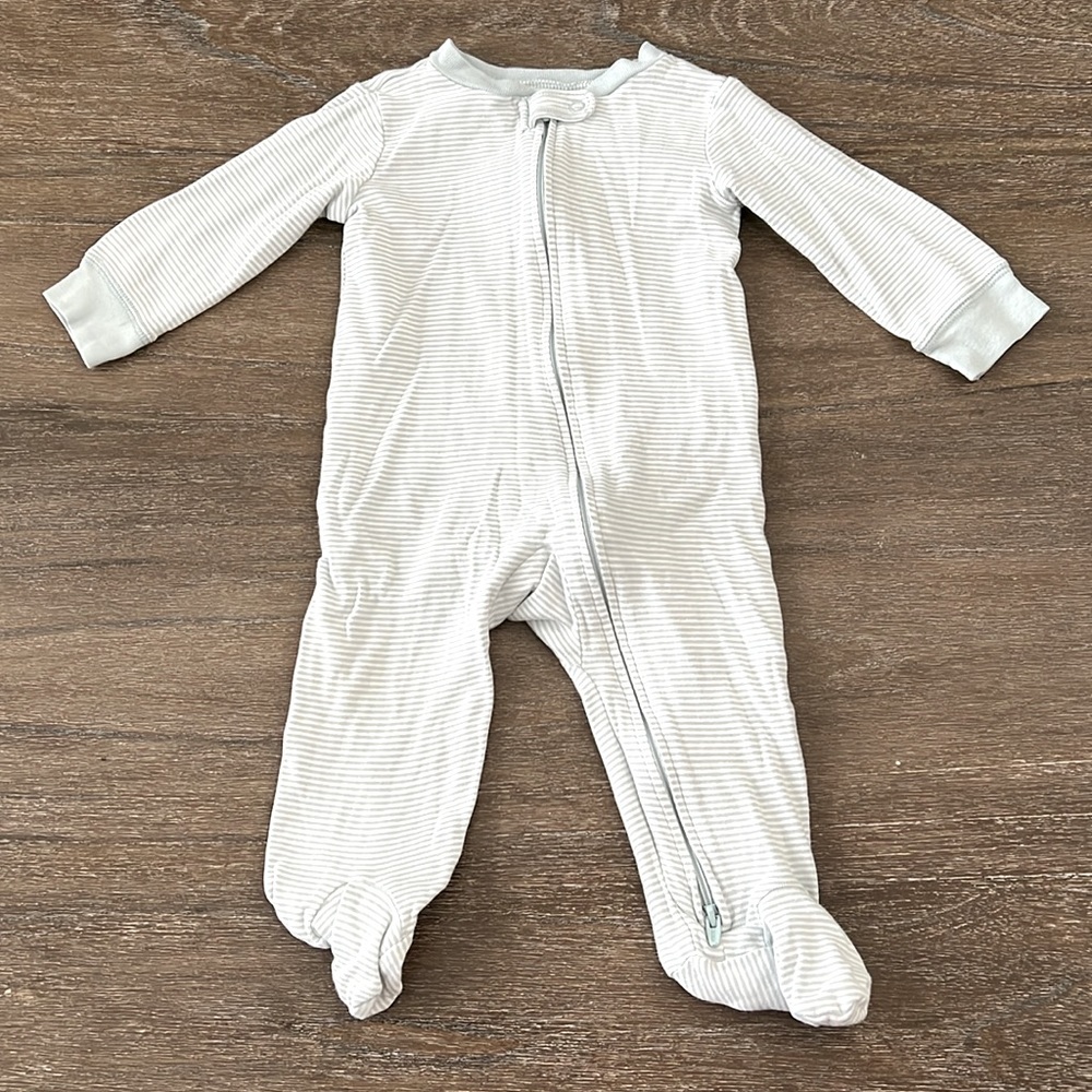 Carter’s Sleeper 9m